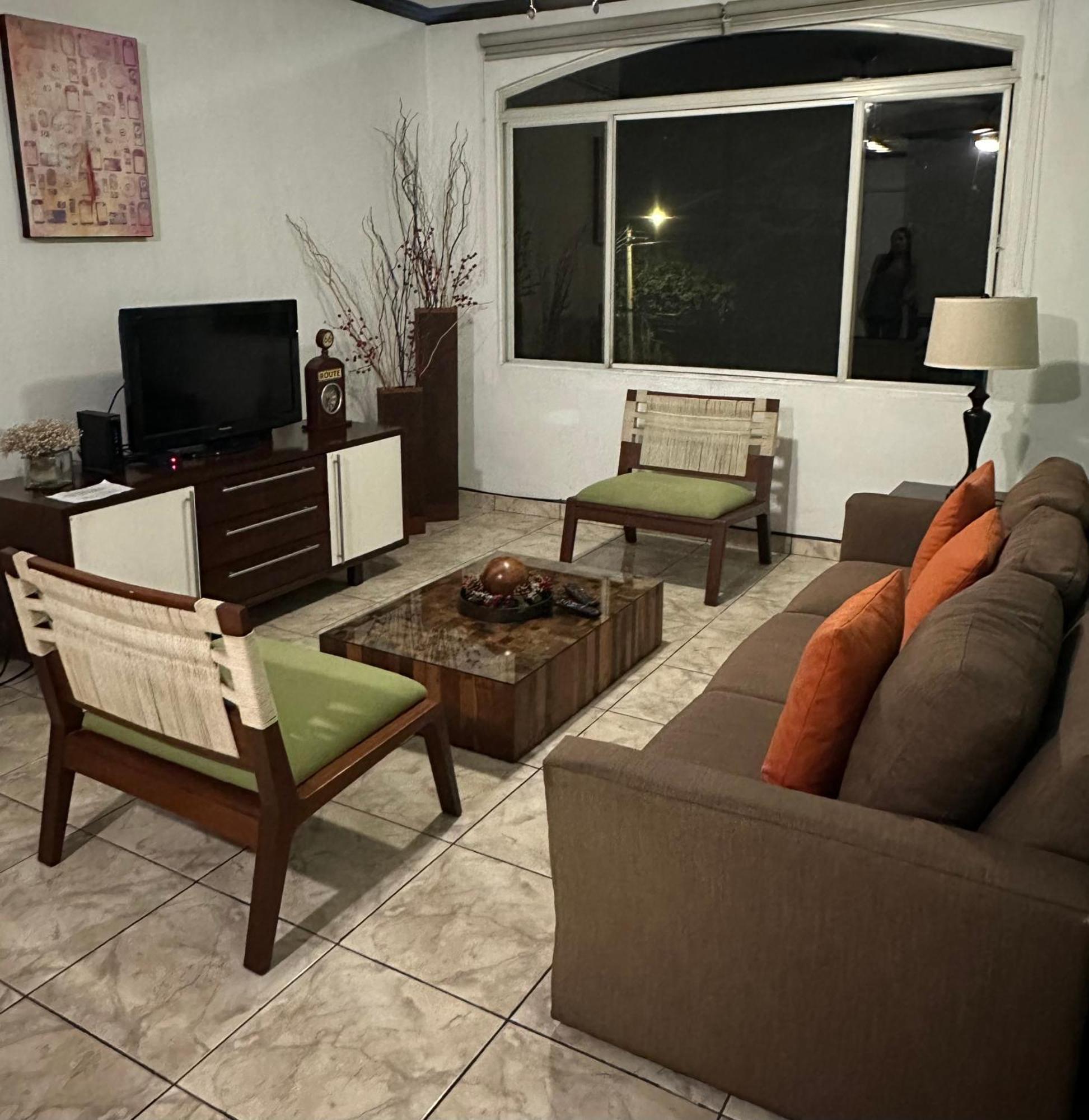 San Benito Apartamento Para 6 San Salvador Exterior foto